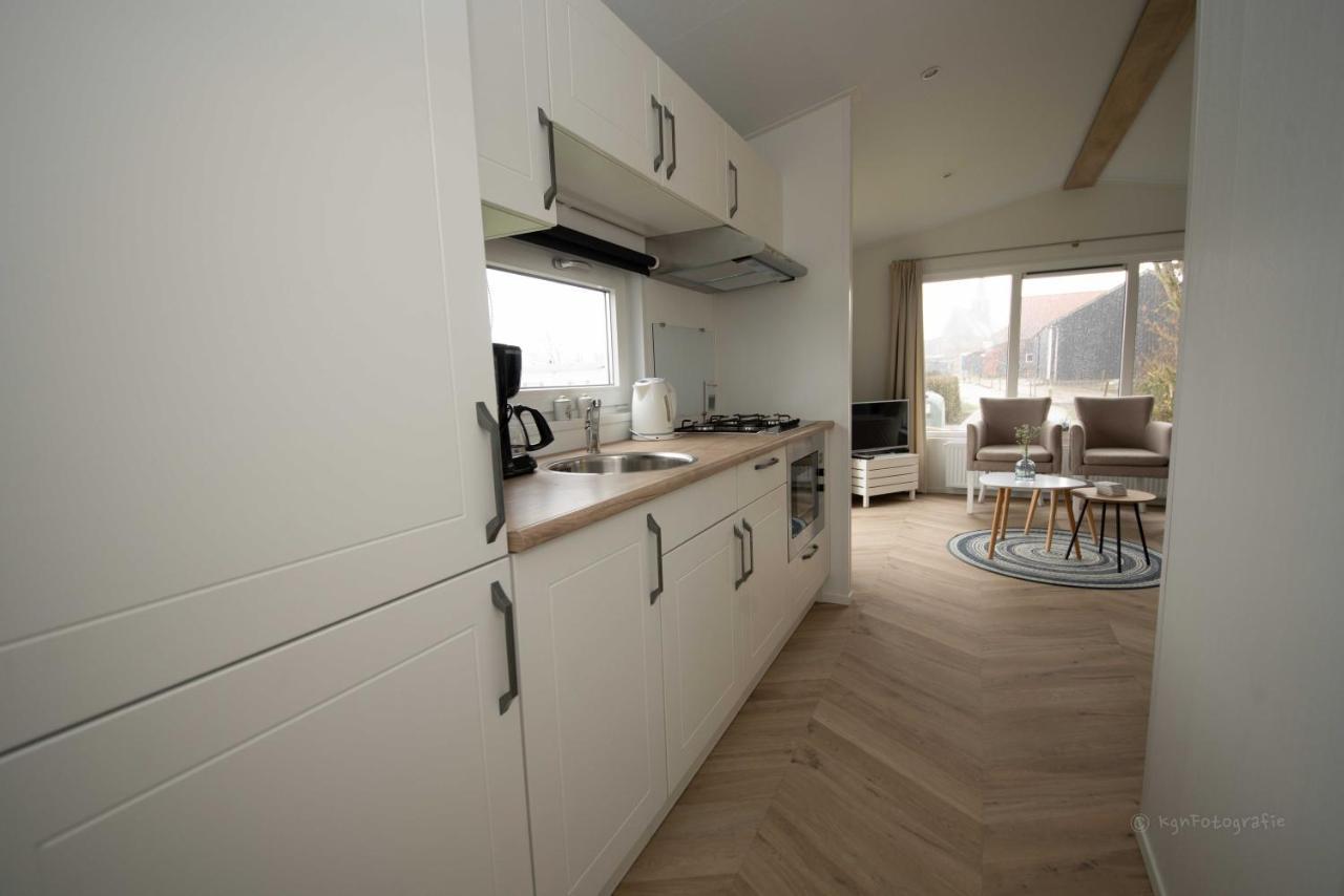 Chalets Op Minicamping Dorpszicht Gapinge Bagian luar foto