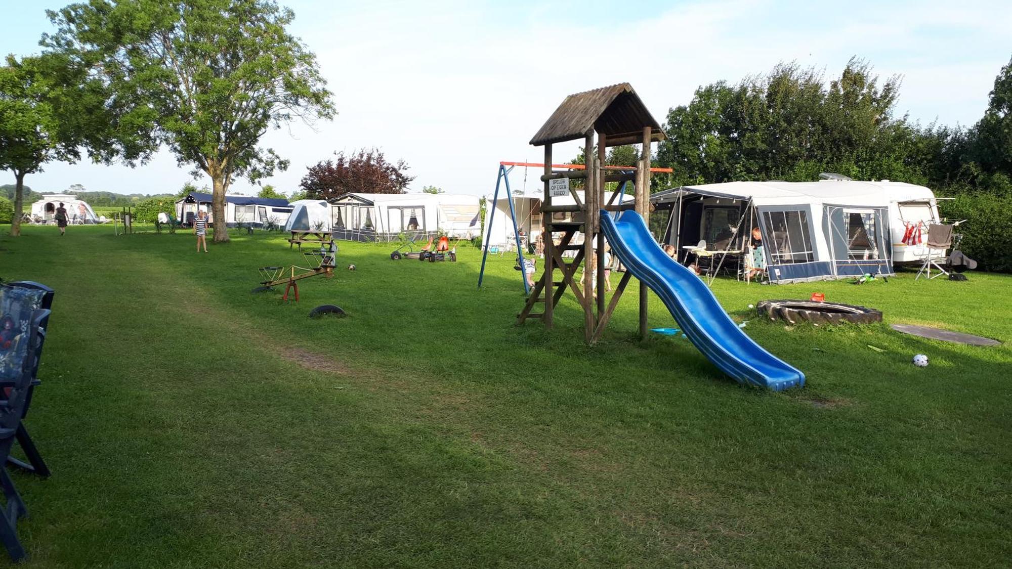 Chalets Op Minicamping Dorpszicht Gapinge Bagian luar foto